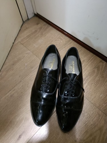 Saxone black patent - patent, size