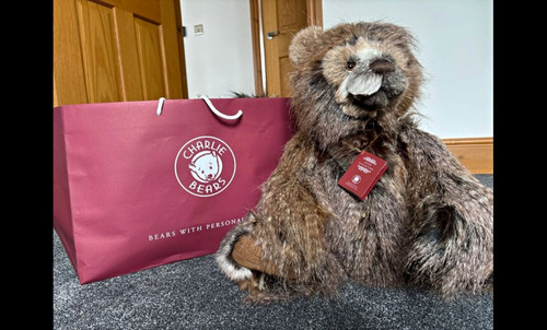 Charlie bears chin wag - bears,