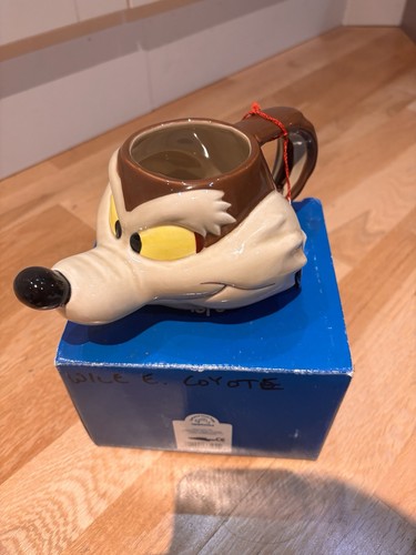 Rare wile coyote 3d - coyote, mug