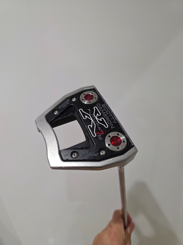 Superb scotty cameron - superb,