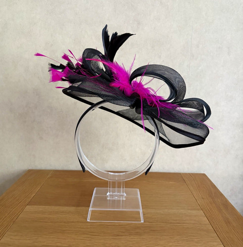 Black pink feather - black, &