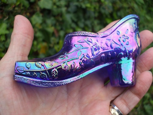 Carnival glass cobalt blue - carnival,