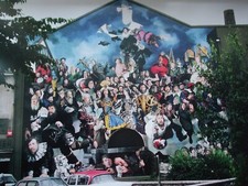  Photo of mural by Robert