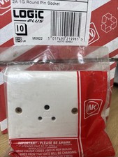 MK 2A 1G 3 pin round plug Socket K770 WHITE