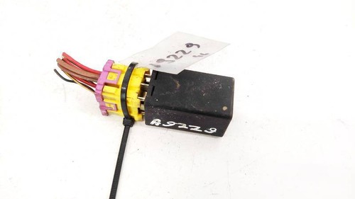 Audi 1996 relay module - audi, a4
