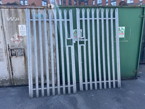 Pair palisade security fencing - palisade,