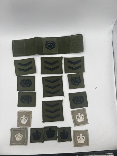 Various military cloth badges - various,