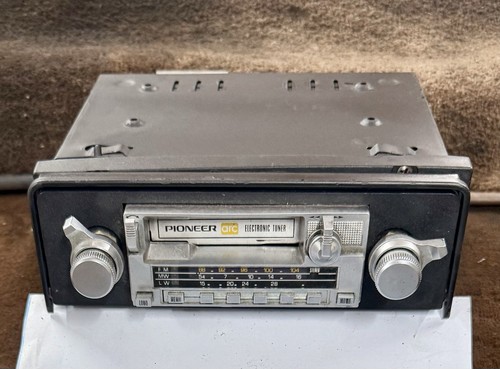 Mercedes slc r107 pioneer - r107,