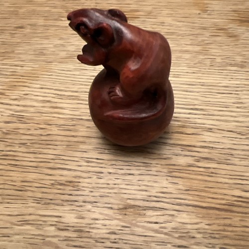 Netsuke mouse ball - netsuke,