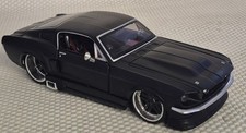 Retro Maisto 1/24 Scale 1967 Ford Mustang GT Metal Model Vehicle - Made In China