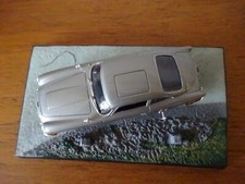 ASTON MARTIN DBS - 007 James Bond Car Collection Goldfinger