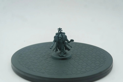 Pre loved wolf - wolf, priest