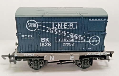 Dapol b121 lner - lner, conflat