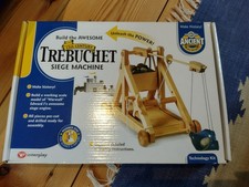 Trebuchet 13th Century Seige