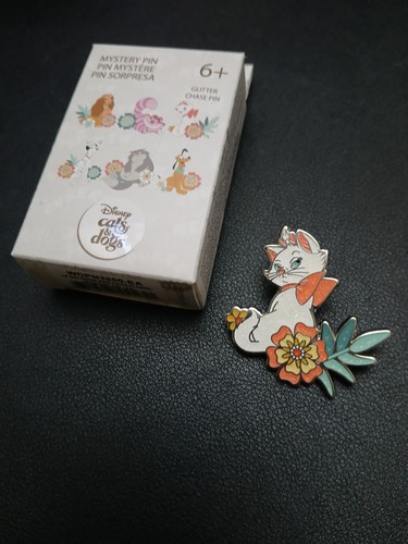 Chase disney loungefly - disney,