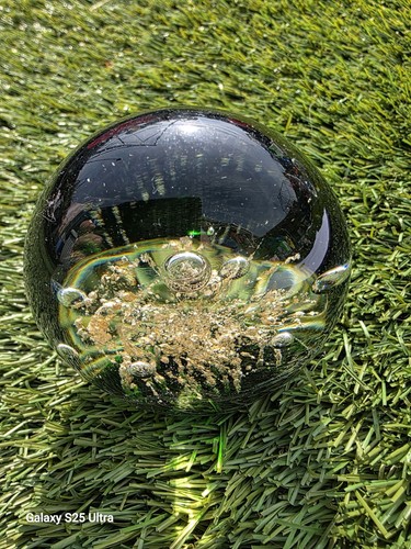 Vintage art glass paperweight - art,