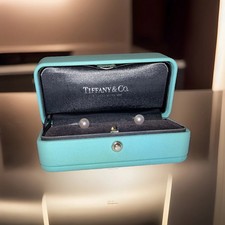 Tiffany & Co. – 18K White