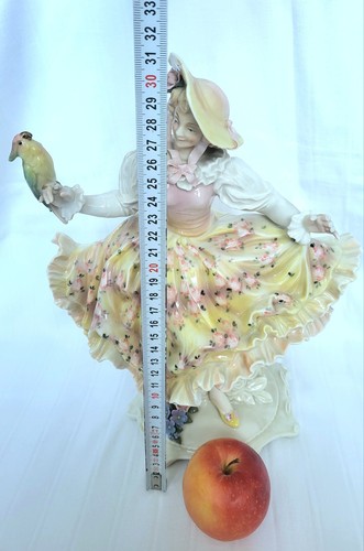 Karl ens porcelain figurine - figurine, *