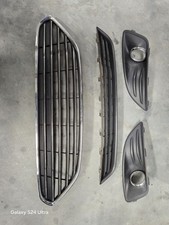 Ford Fiesta MK7 Grille Set