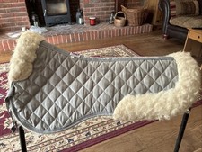Lambswool half pad