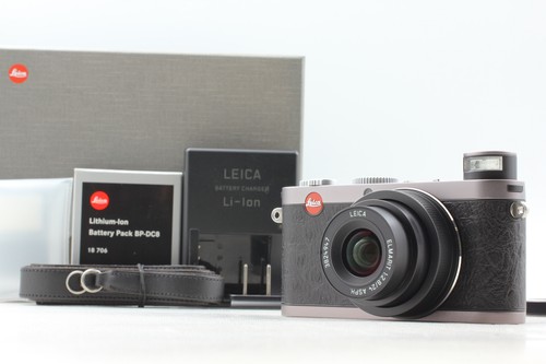 Near mint box leica - box],