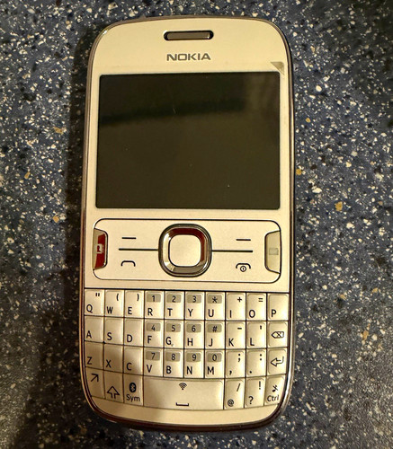 Nokia asha 302 - nokia,