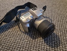 Minolta Dynax 40 Film Camera