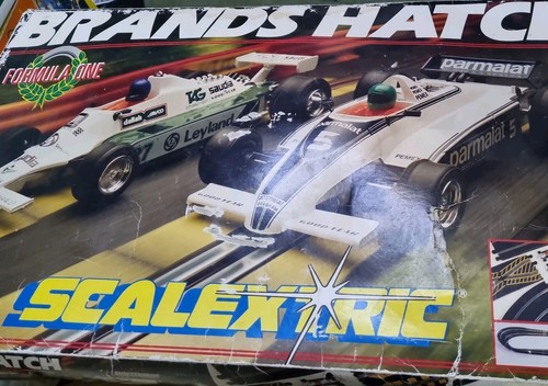 Scalextric brands hatch set - scalextric,