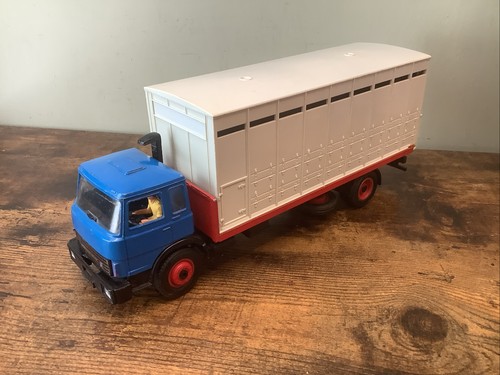 Britains farm toys iveco - toys,