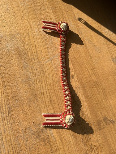 Velvet showing browband