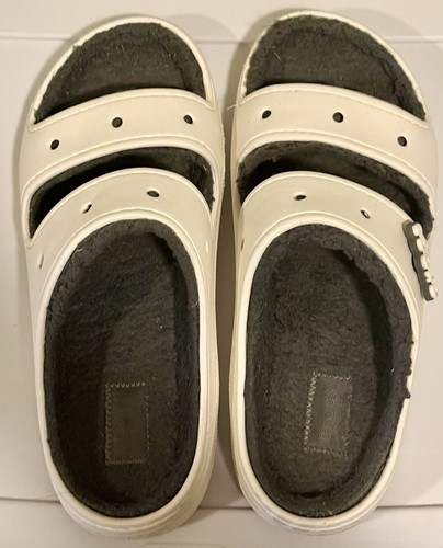 Fuzzy crocs sandals - fuzzy,