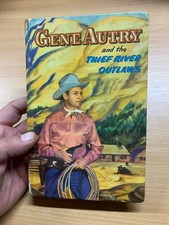 1944 1ST Edition " Gen Autrey & The Thief River Outlaws " Illustrated Book (P3)