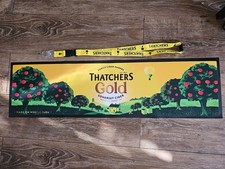 Thatchers Gold Bar Runner & Lanyard