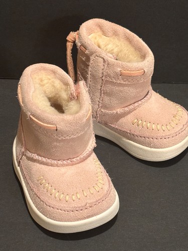 Uggs baby booties - baby,