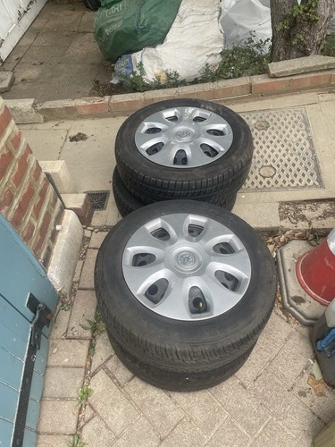 Vauxhall astravan steel wheels - vauxhall,