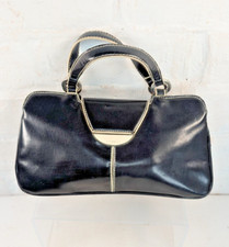 FIORELLI BLACK CREAM MAGNETIC STITCHING SILVER METAL DETAIL LEATHER HANDBAG