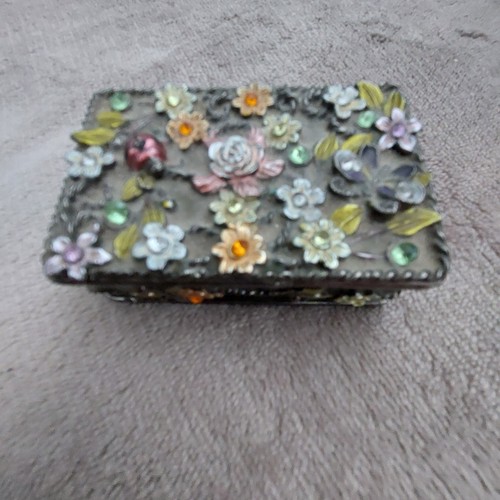 Vintage metal jeweled trinket - vintage,