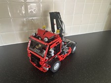 LEGO TECHNIC: Truck (8436) Pneumatic Grab Truck Complete With Box & Instructions