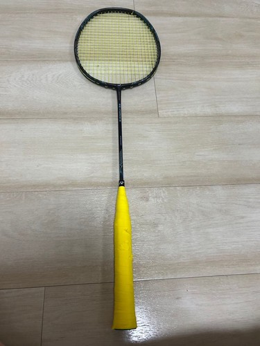 Yonex voltric force - voltric, z-force