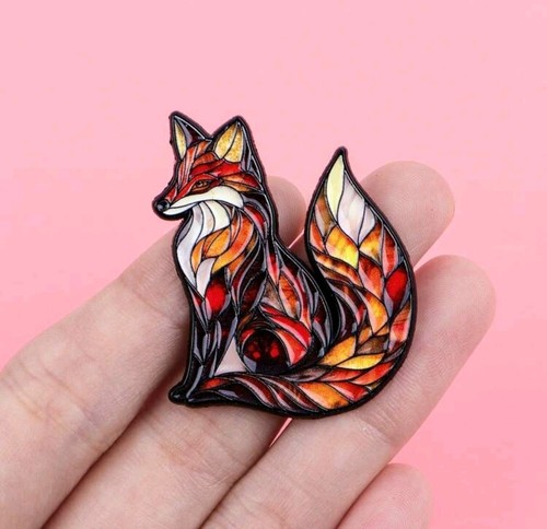 Fox brooch enamel pin - fox,