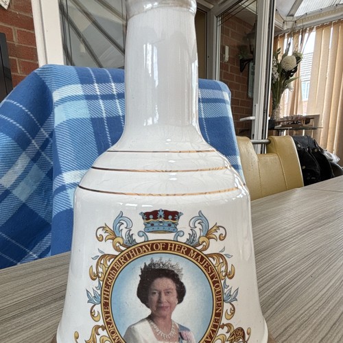 Wade porcelain decanter - wade,