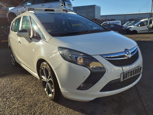 Vauxhall zafira mk3 2011 - vauxhall,