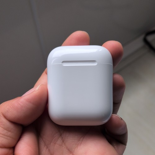 Apple airpods 2nd gen - 2nd,