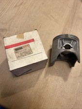 Genuine Yamaha YZ465 Piston. 0.50 2nd Oversize 3R5-11636-00 NOS