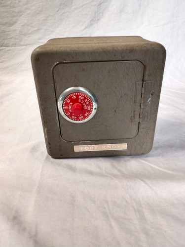 Fort knox coin piggy bank - piggy,