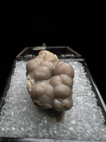 Smithsonite from rush - smithsonite,