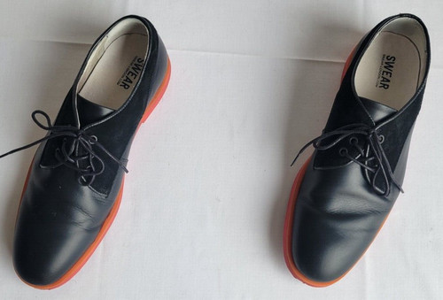 Mens size black - 9.5(eu,