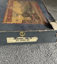 Hornby O Gauge Clockwork Train