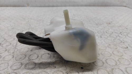 Radiator liquid reservoir - liquid,