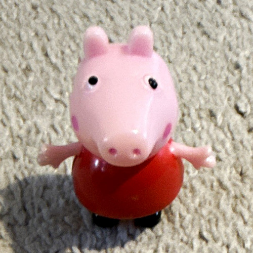 Peppa pig plastic figurine - pig,